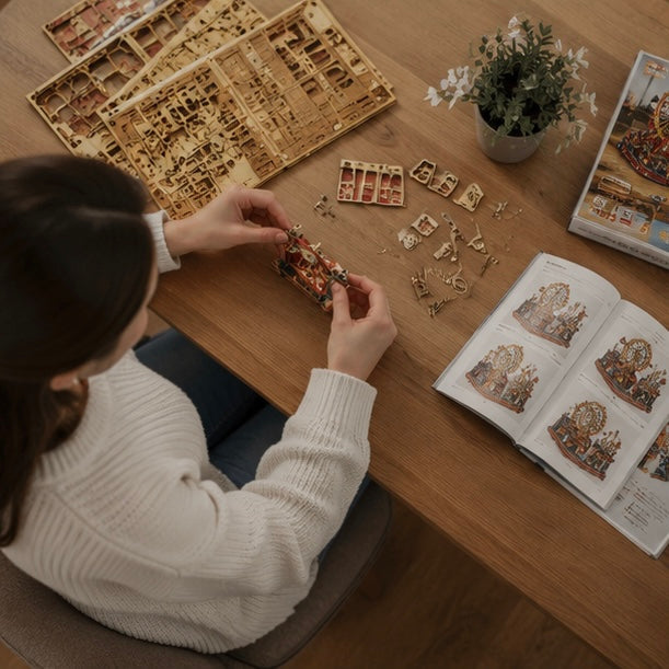 DIY Wooden Ferris Wheel Music Box - 3D Miniature Assembly Kit with Moving Parts, Creative Home Decoration Gift for Friends Birthday and Craft Lovers