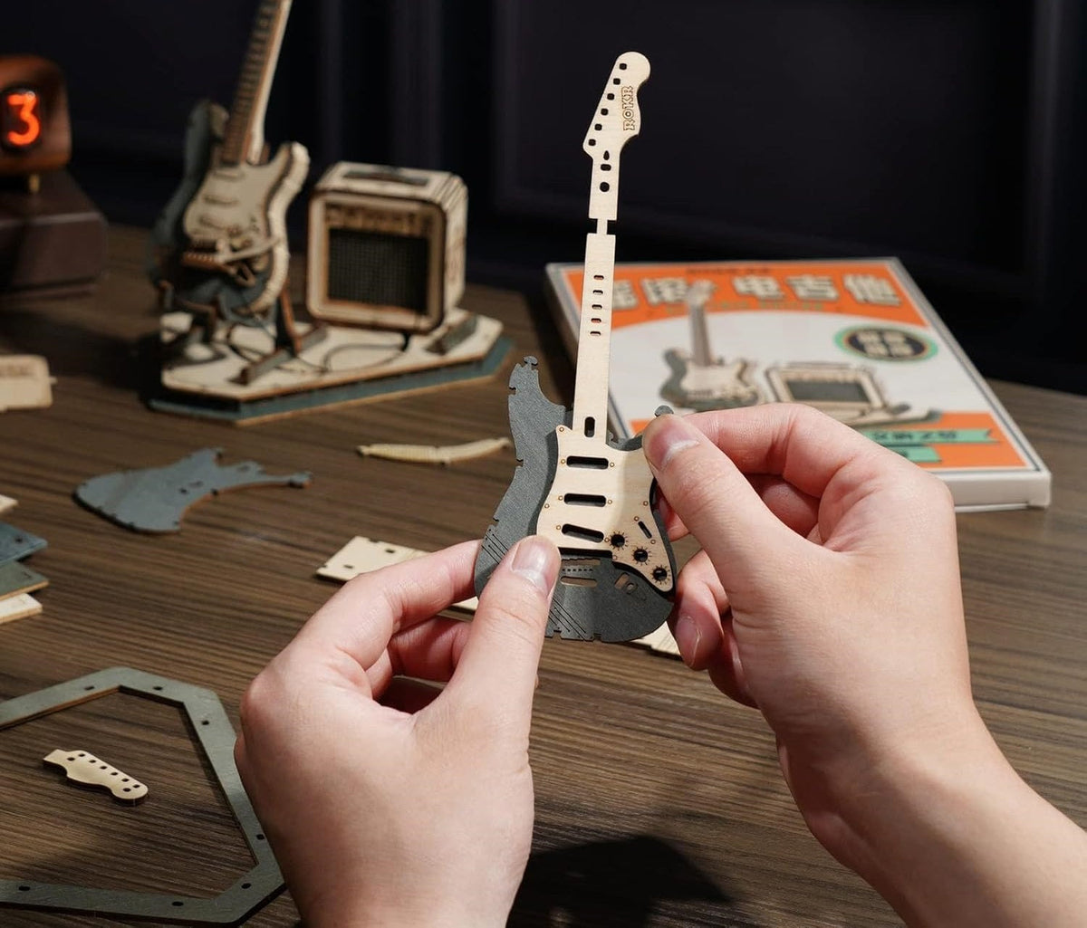 Electric Guitar 3D Wooden Puzzle Set – Creative DIY Assembly Building Blocks for Kids and Adults, Perfect Christmas Gift