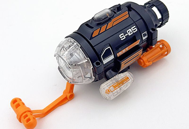 RC Submarine with Camera – USB Rechargeable Remote Control Boat with Photo, Video and LED Light Features for Kids’ Water Play