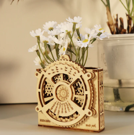 DIY Wooden Perpetual Calendar Pen Holder Puzzle – Mechanical Construction 3D Model Kit for Teens and Adults Creative Desk Decor
